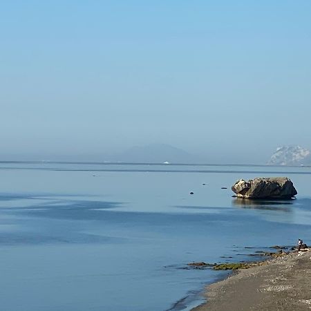 Appartamento Casa De Playa Estepona Esterno foto